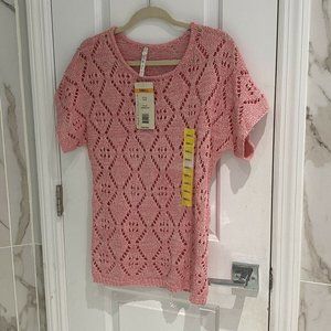 Leo & Nicole Pink Short Sleeved Sweater S NWT!